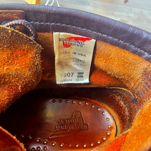 Red Wing ShoesClassic Moc 1907 Copper Men's Boots - Red Wing Shoes - Picture 3 of 5